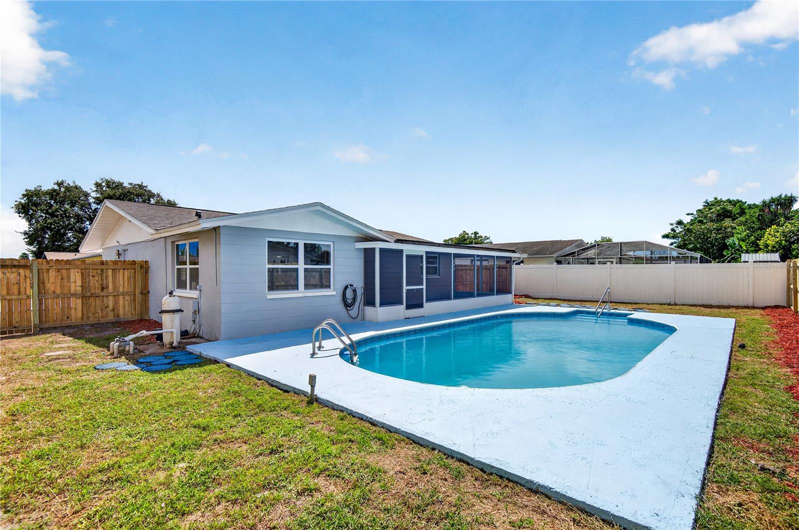 7235 ROBSTOWN DR — photo 20
