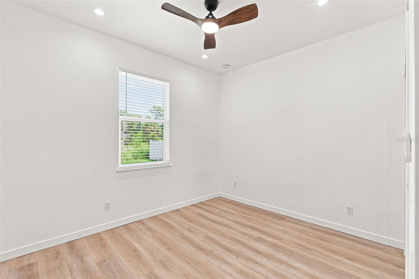 4054 WARRIOR AVE — photo 20
