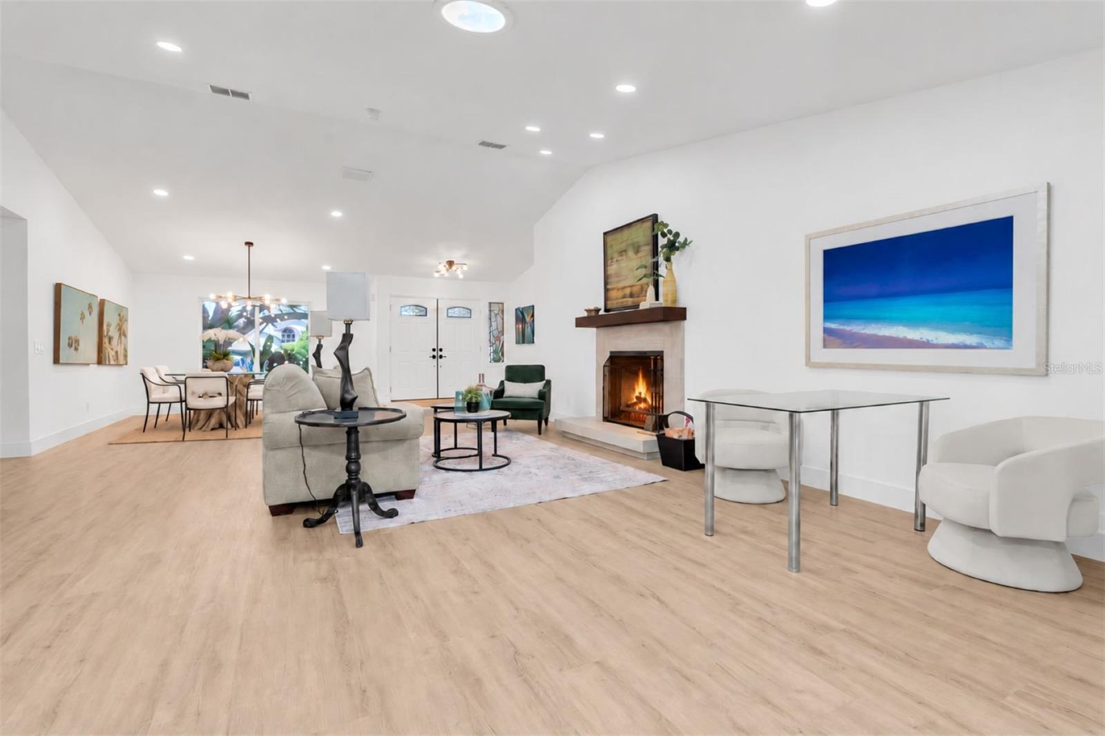 630 PINTA DR — photo 12