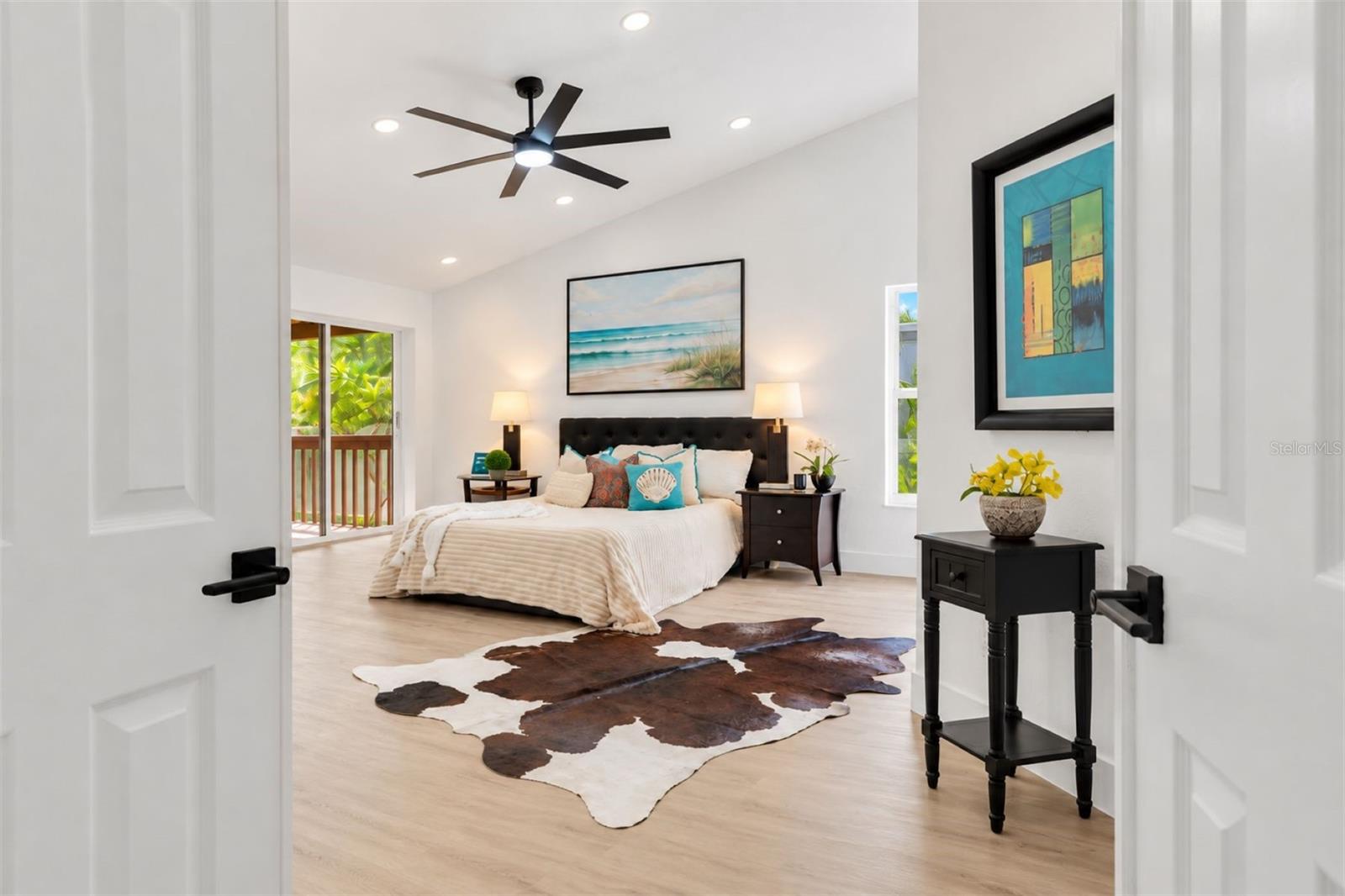 630 PINTA DR — photo 25