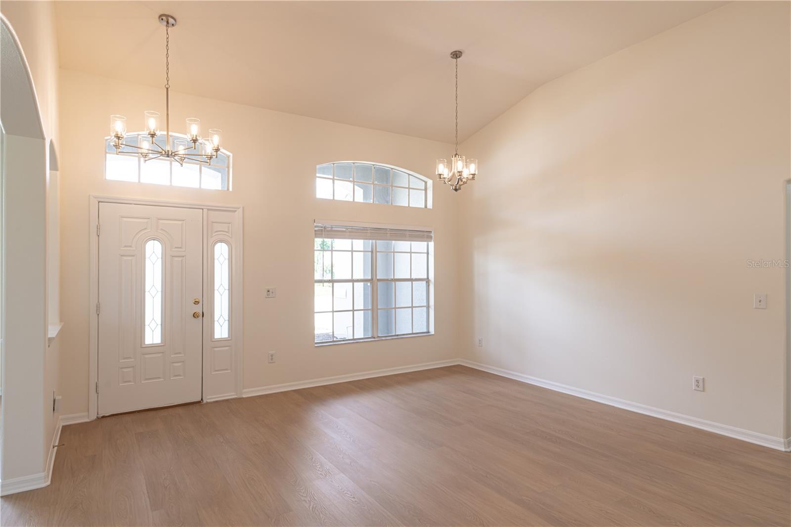 1435 TAWNYBERRY CT — photo 2