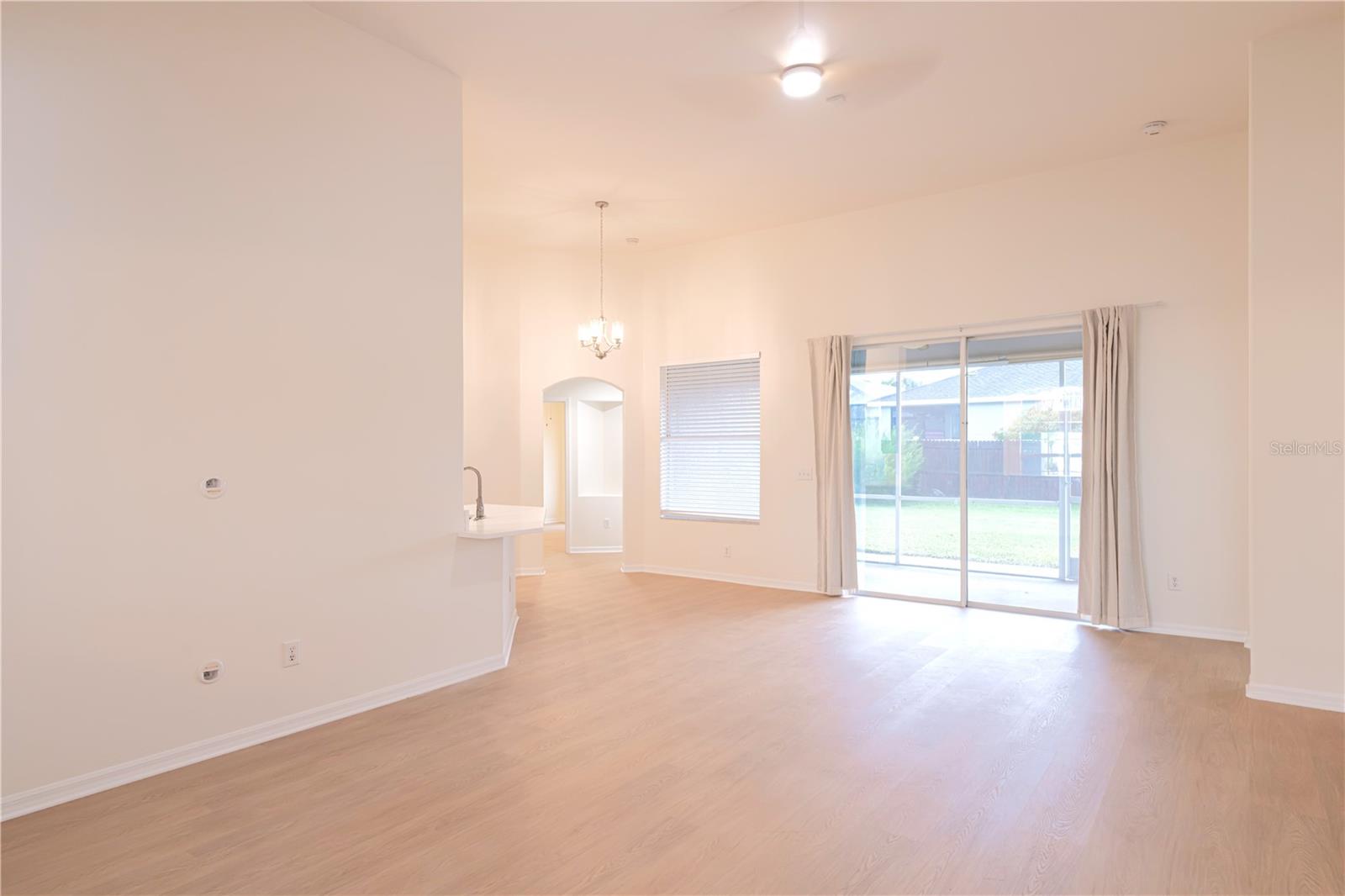 1435 TAWNYBERRY CT — photo 8