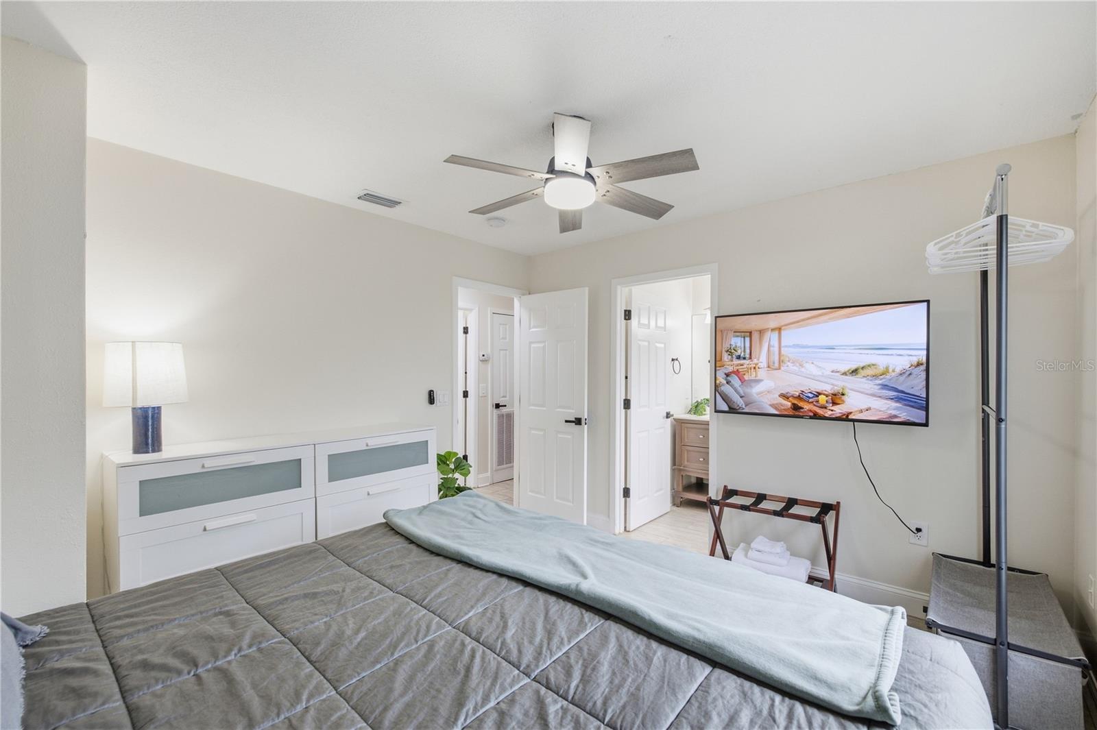 7318 S KISSIMMEE ST — photo 10