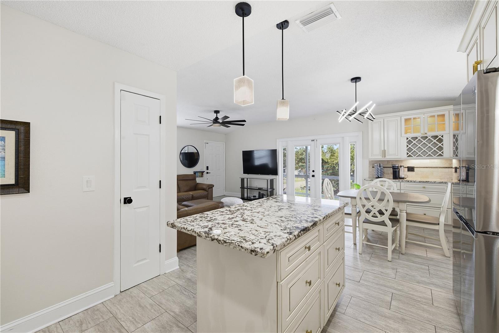 7318 S KISSIMMEE ST — photo 18