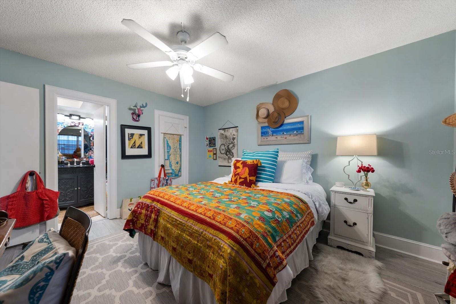 131 BLUFF VIEW DR #106 — photo 18