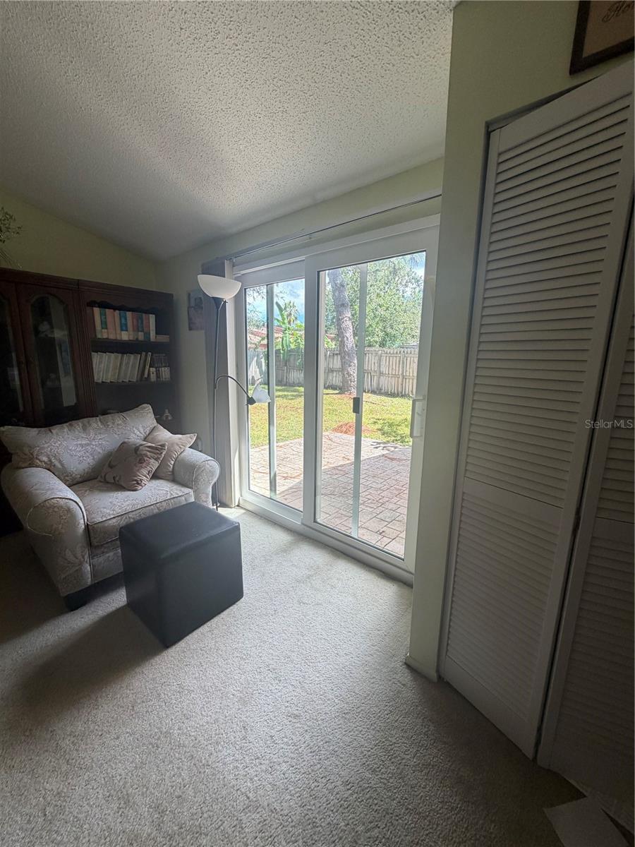 6557 CREEKVIEW TER N — photo 9