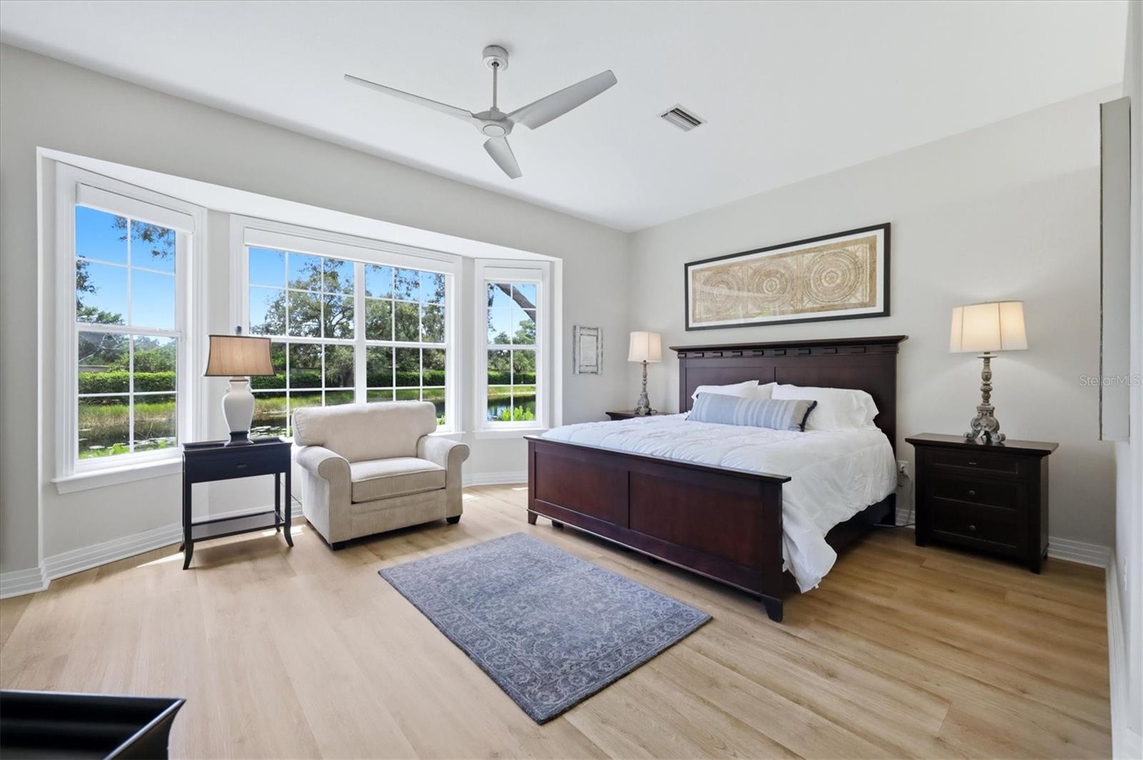 8708 WOODBRIAR DR — photo 22