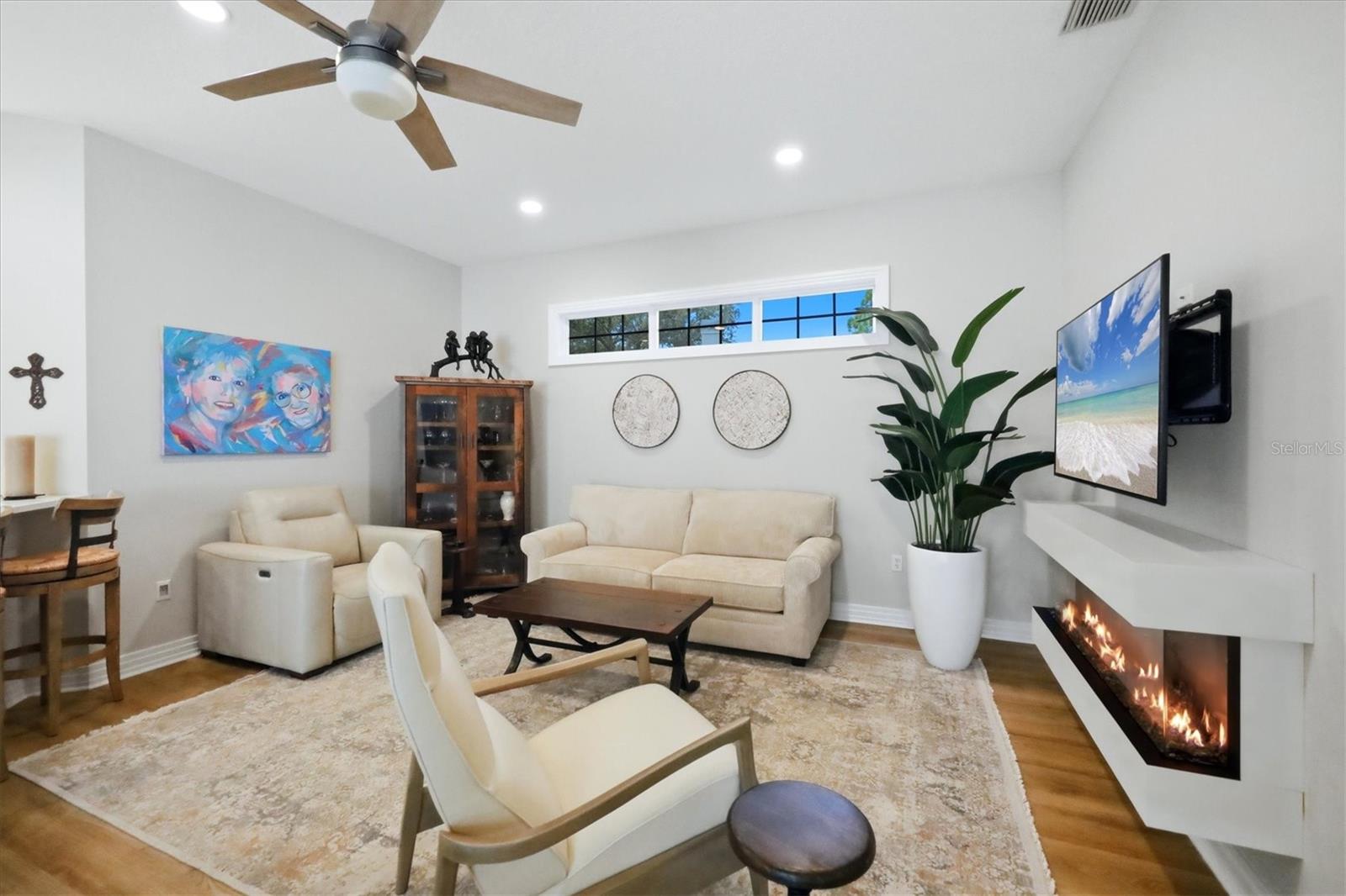 8708 WOODBRIAR DR — photo 20