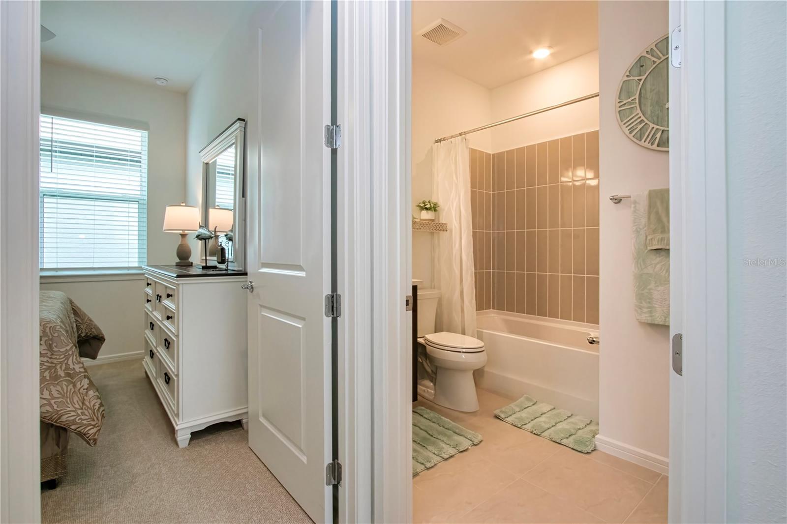 9437 SHOREBIRD CT — photo 36
