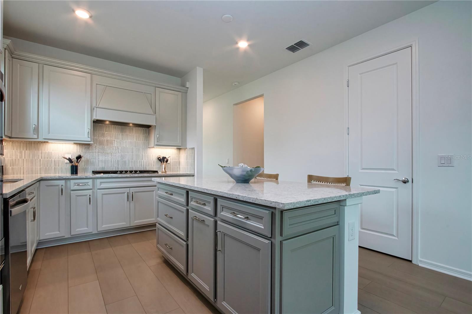 9437 SHOREBIRD CT — photo 18