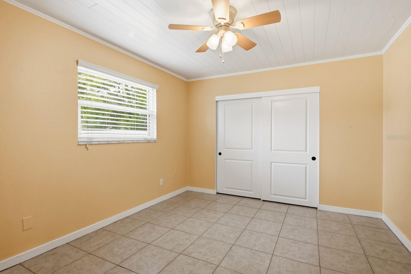 1358 WEXFORD DR S — photo 28