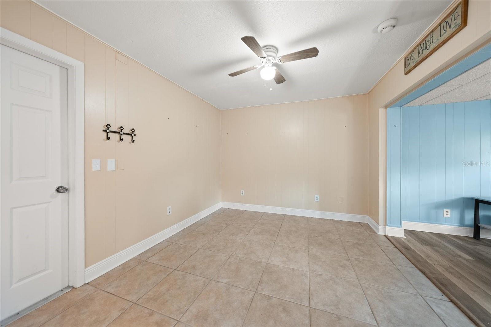 403 MINDY DR #403 — photo 26