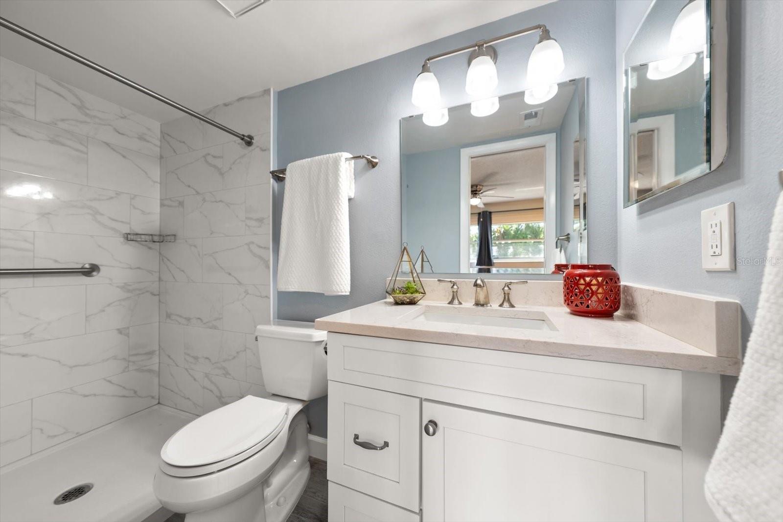 403 MINDY DR #403 — photo 13