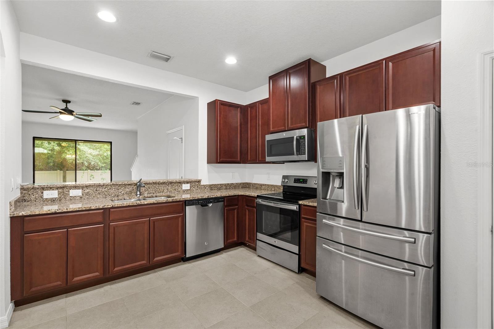 5179 BAY ISLE CIR — photo 7
