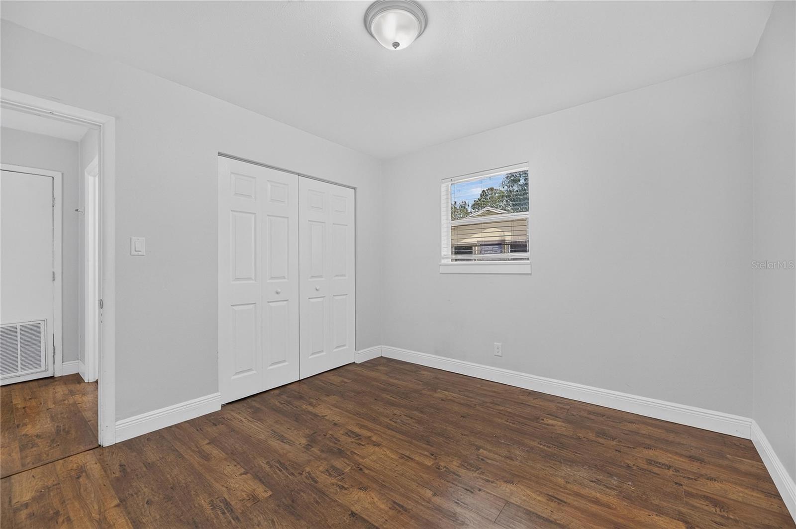 4421 W IOWA AVE — photo 26