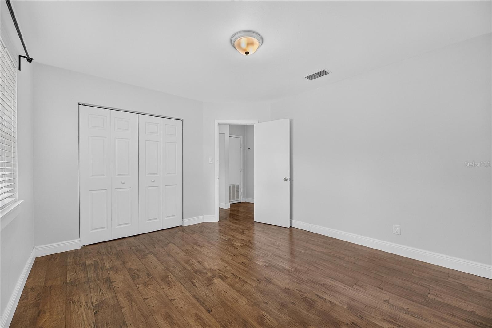 4421 W IOWA AVE — photo 24