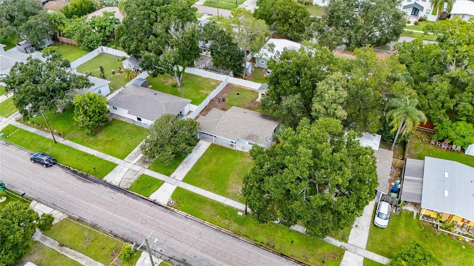 4421 W IOWA AVE — photo 39