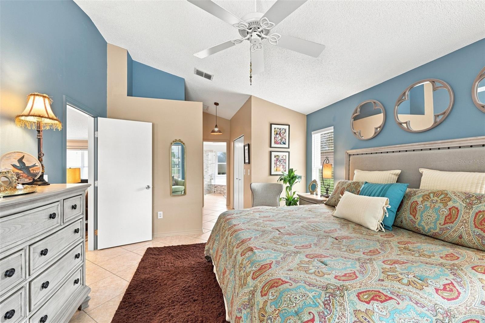 308 CALOOSA PALMS CT — photo 14