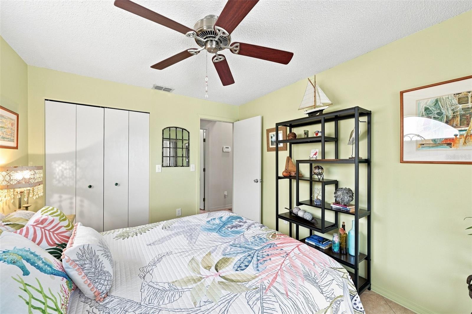 308 CALOOSA PALMS CT — photo 39