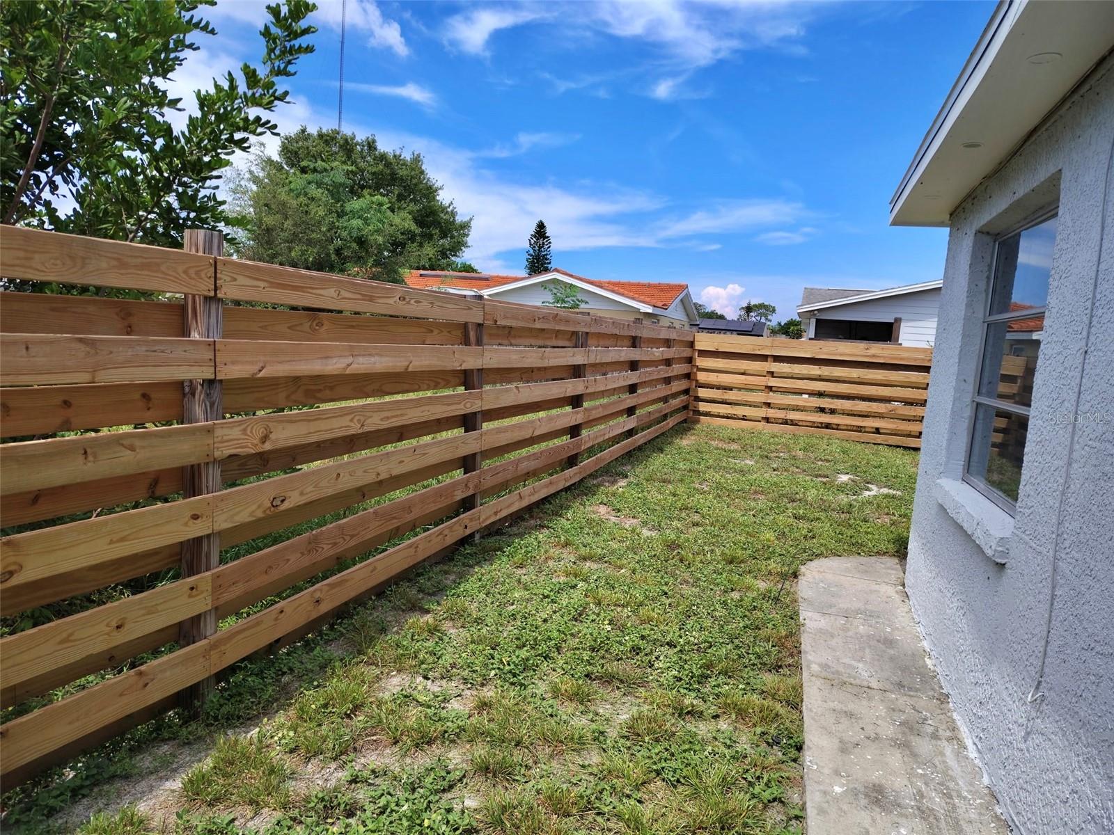 3117 HUNTINGTON RD — photo 23
