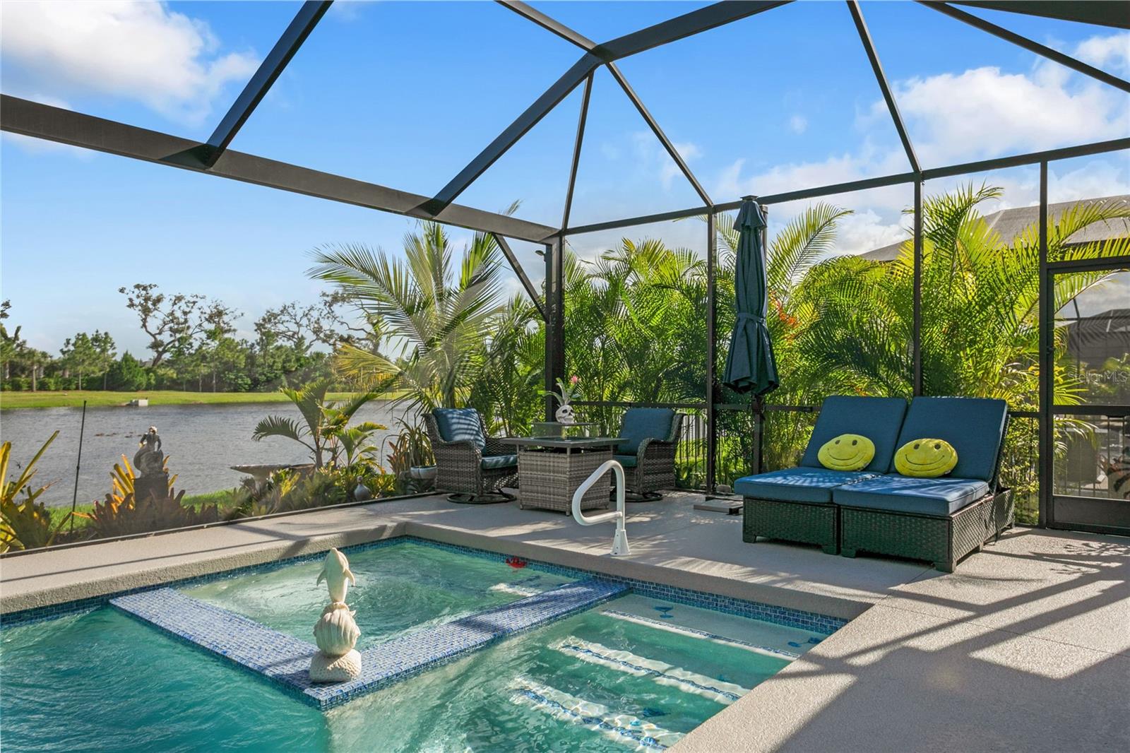 10625 FALLING LEAF CT — photo 32