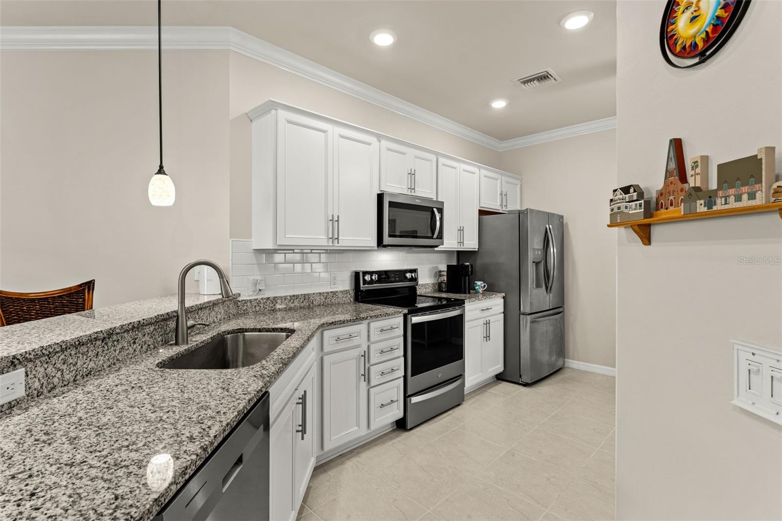 18831 LANUVIO ST — photo 10
