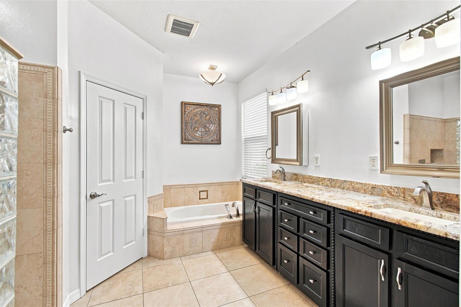 1512 CROOKED STICK DR — photo 22