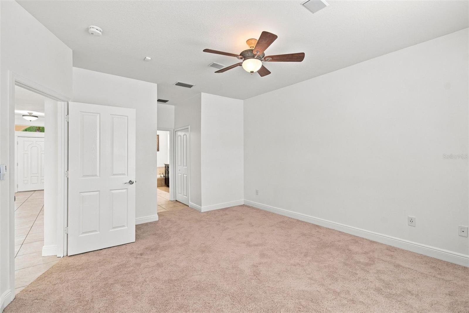 1512 CROOKED STICK DR — photo 18