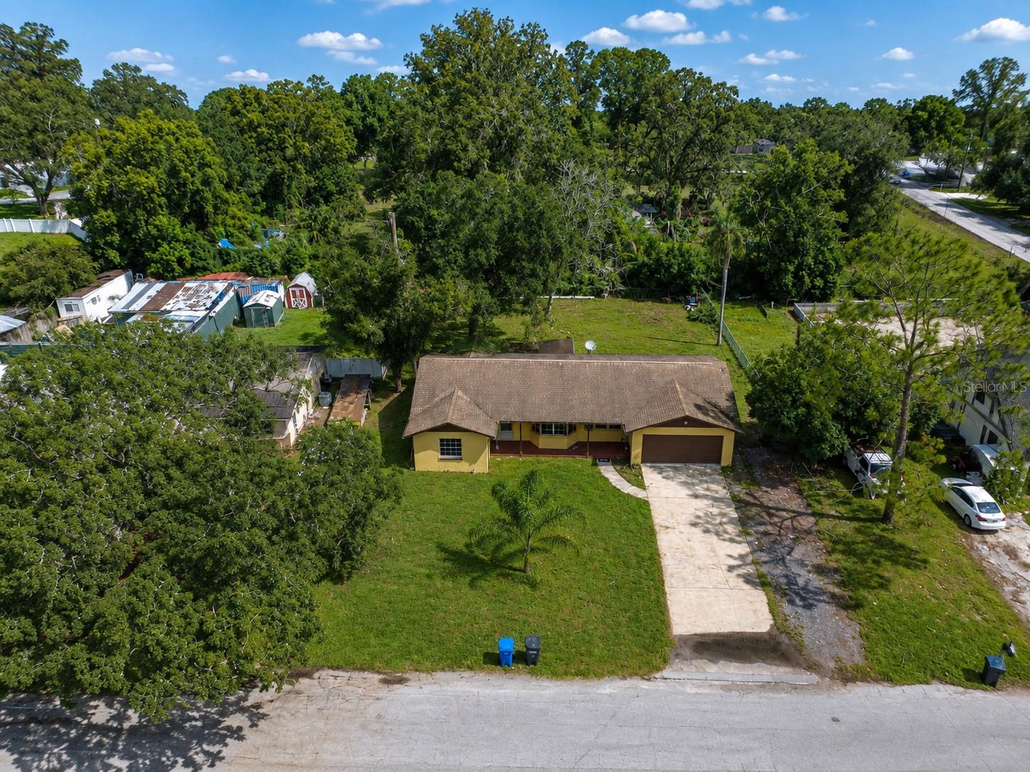 8906 E LANWAY DR — photo 11