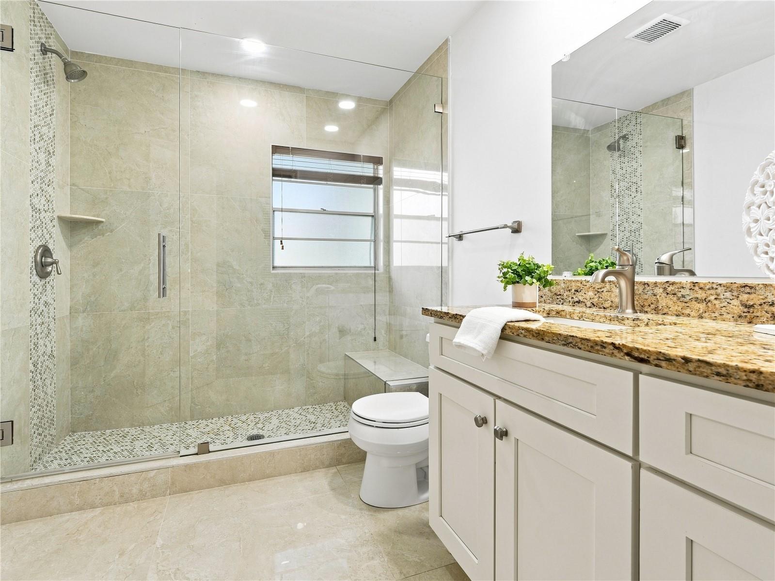 8906 E LANWAY DR — photo 29