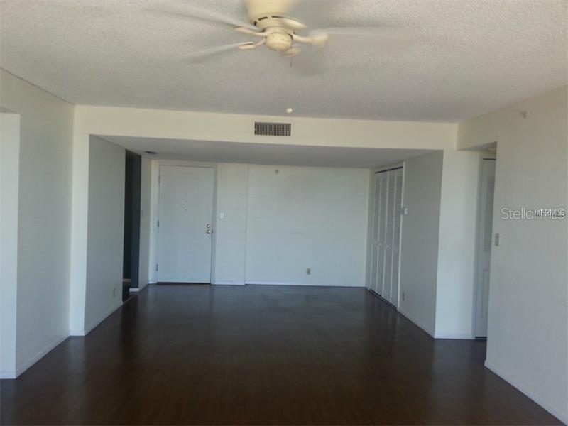 255 DOLPHIN PT #710 — photo 12