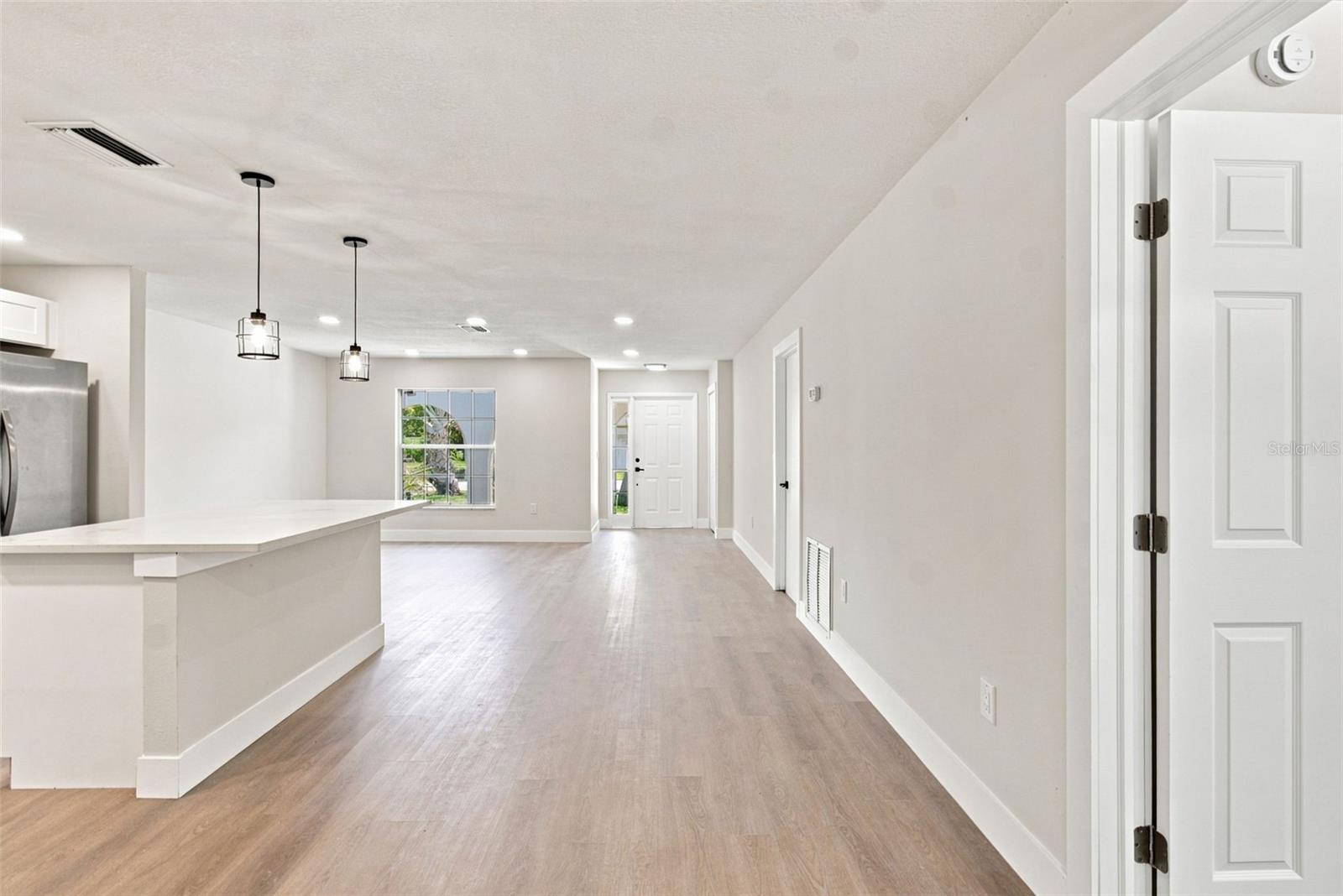 216 23RD ST E — photo 21