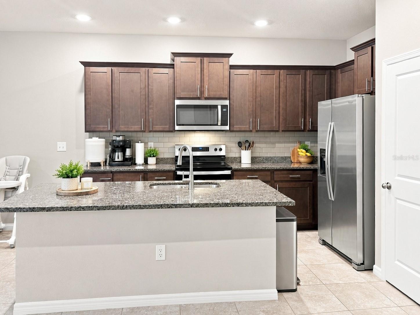 4416 AQUA MIRAGE ST — photo 4