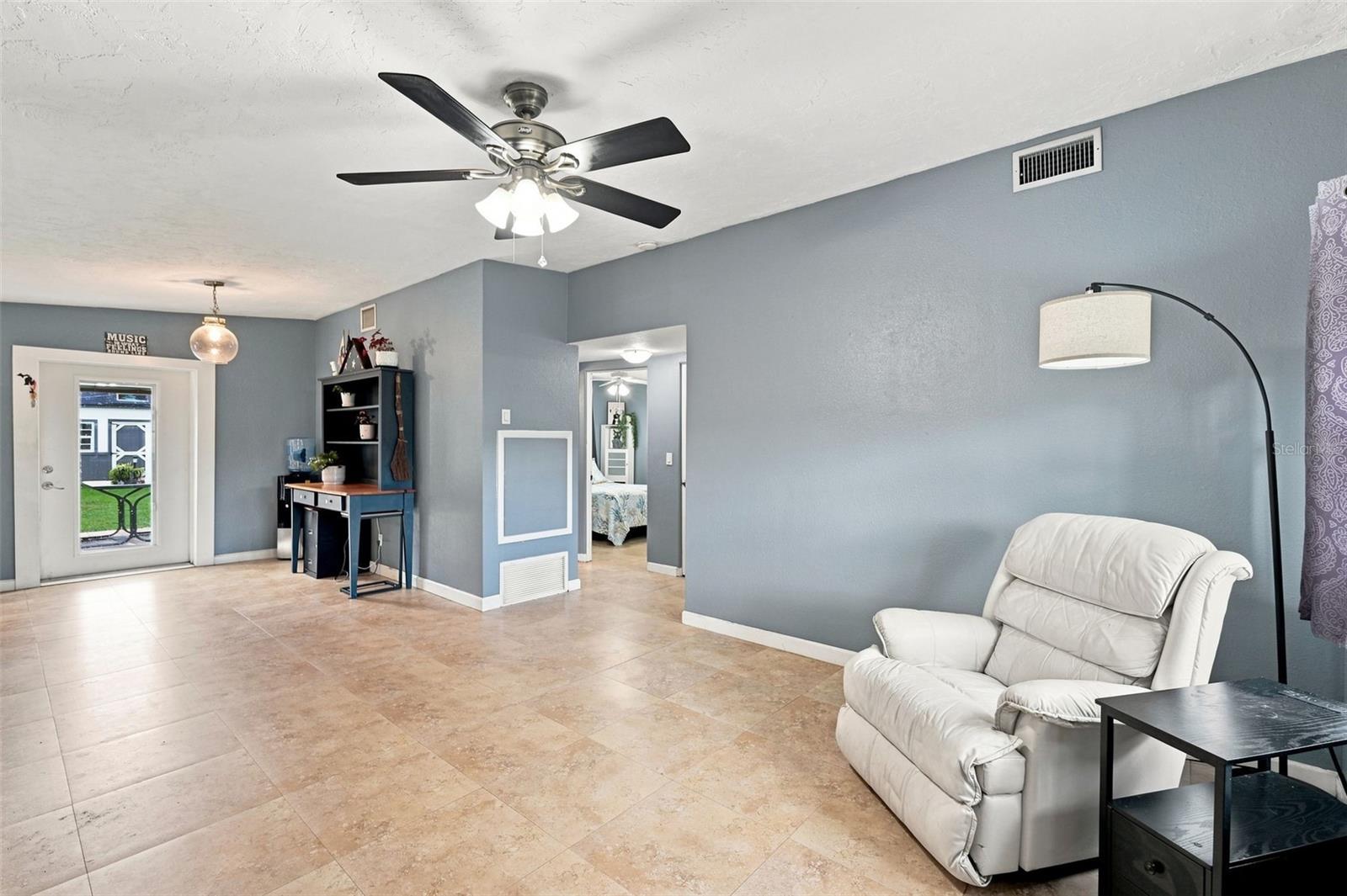 1773 EZELLE AVE — photo 8