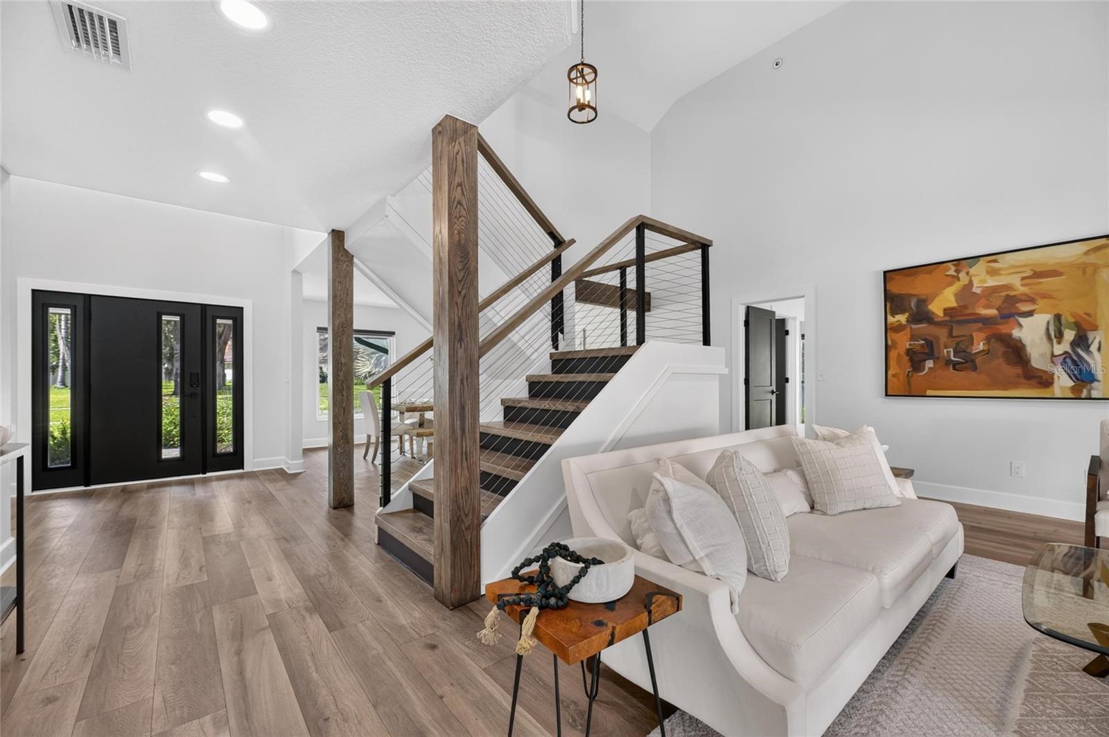 104 BARRINGTON DR — photo 8
