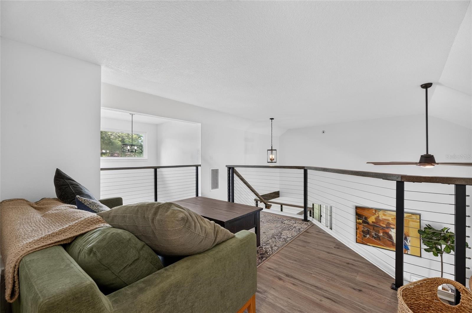 104 BARRINGTON DR — photo 40