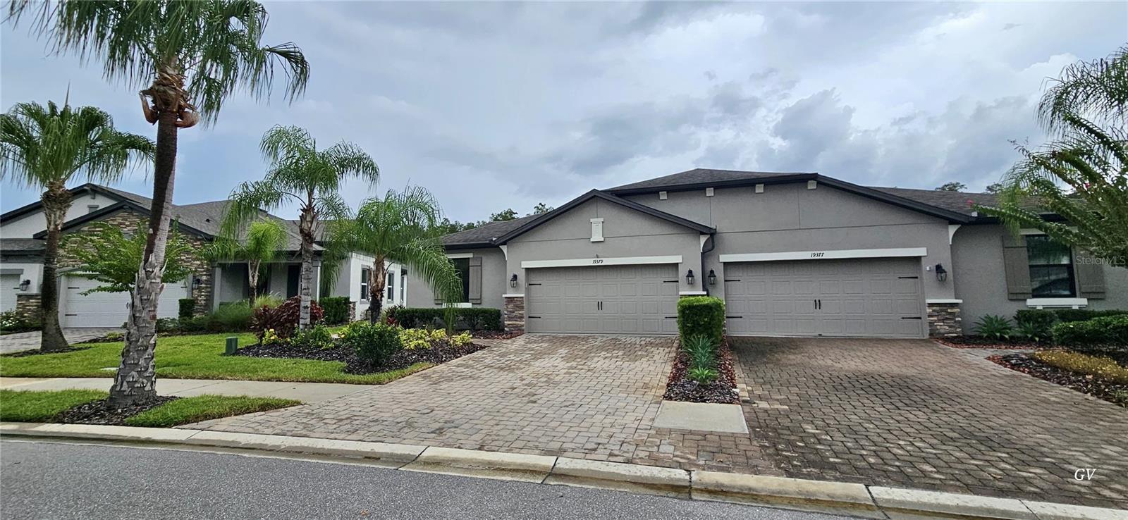 19379 HAWK VALLEY DR — photo 33