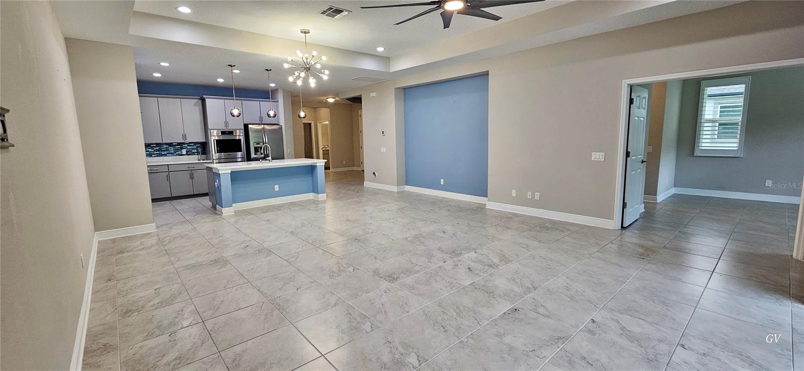 19379 HAWK VALLEY DR — photo 10