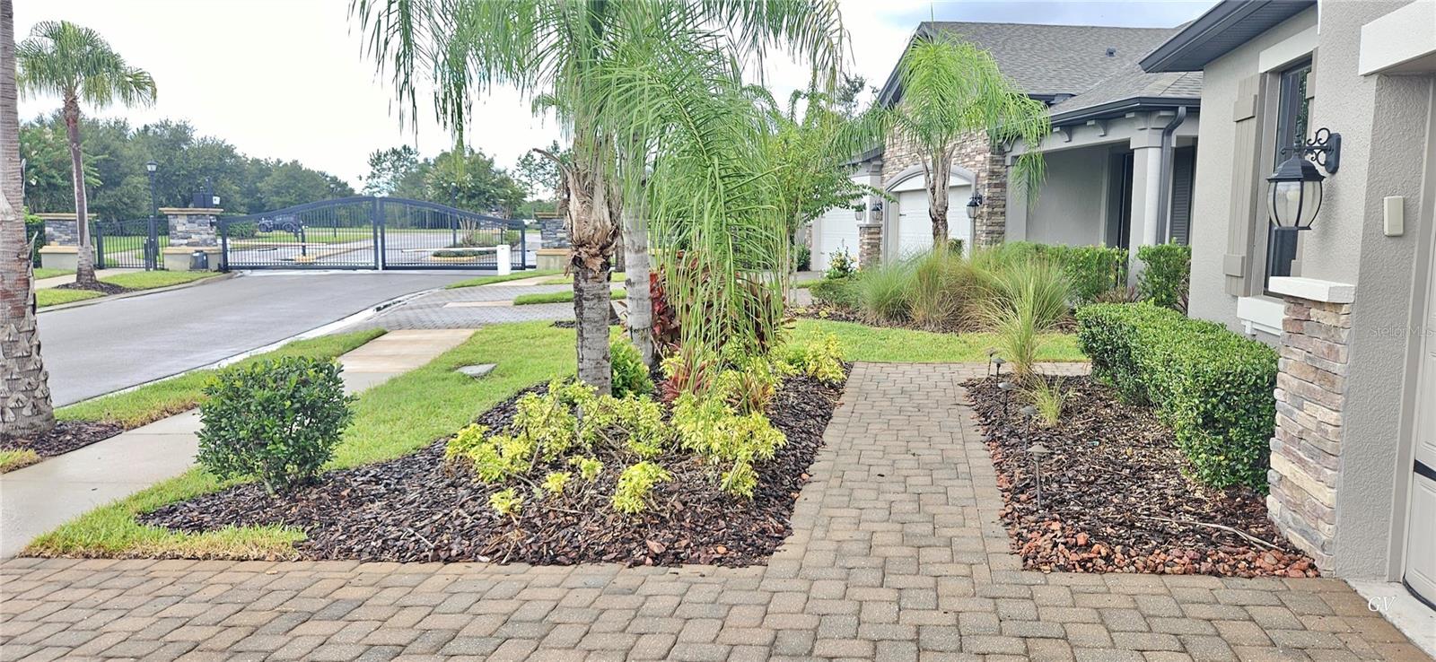 19379 HAWK VALLEY DR — photo 34