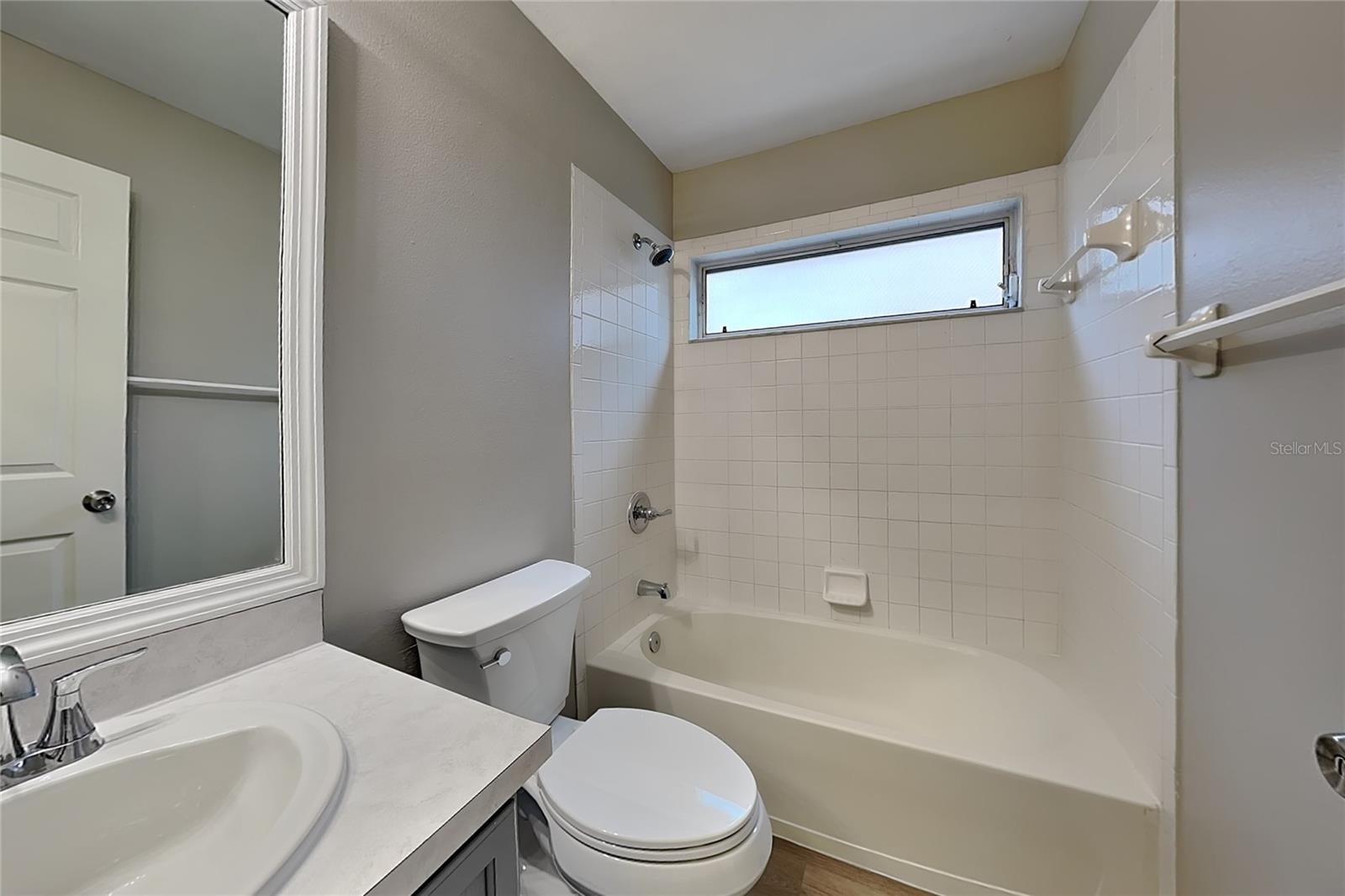 Home in RIVERVIEW — photo 14
