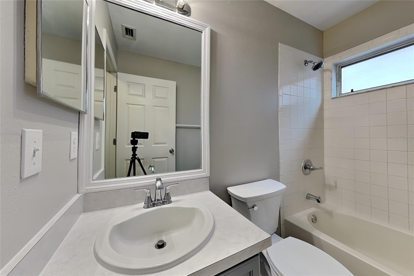 Home in RIVERVIEW — photo 13
