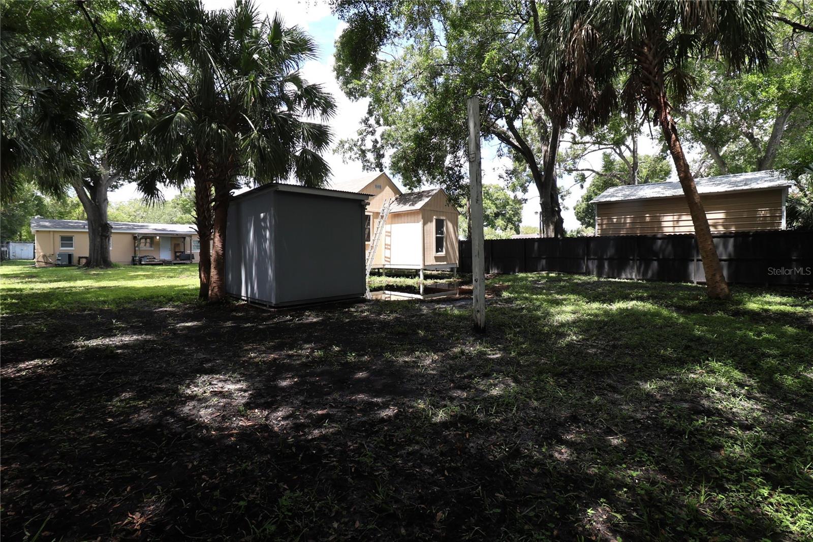 4617 N CLARK AVE — photo 22