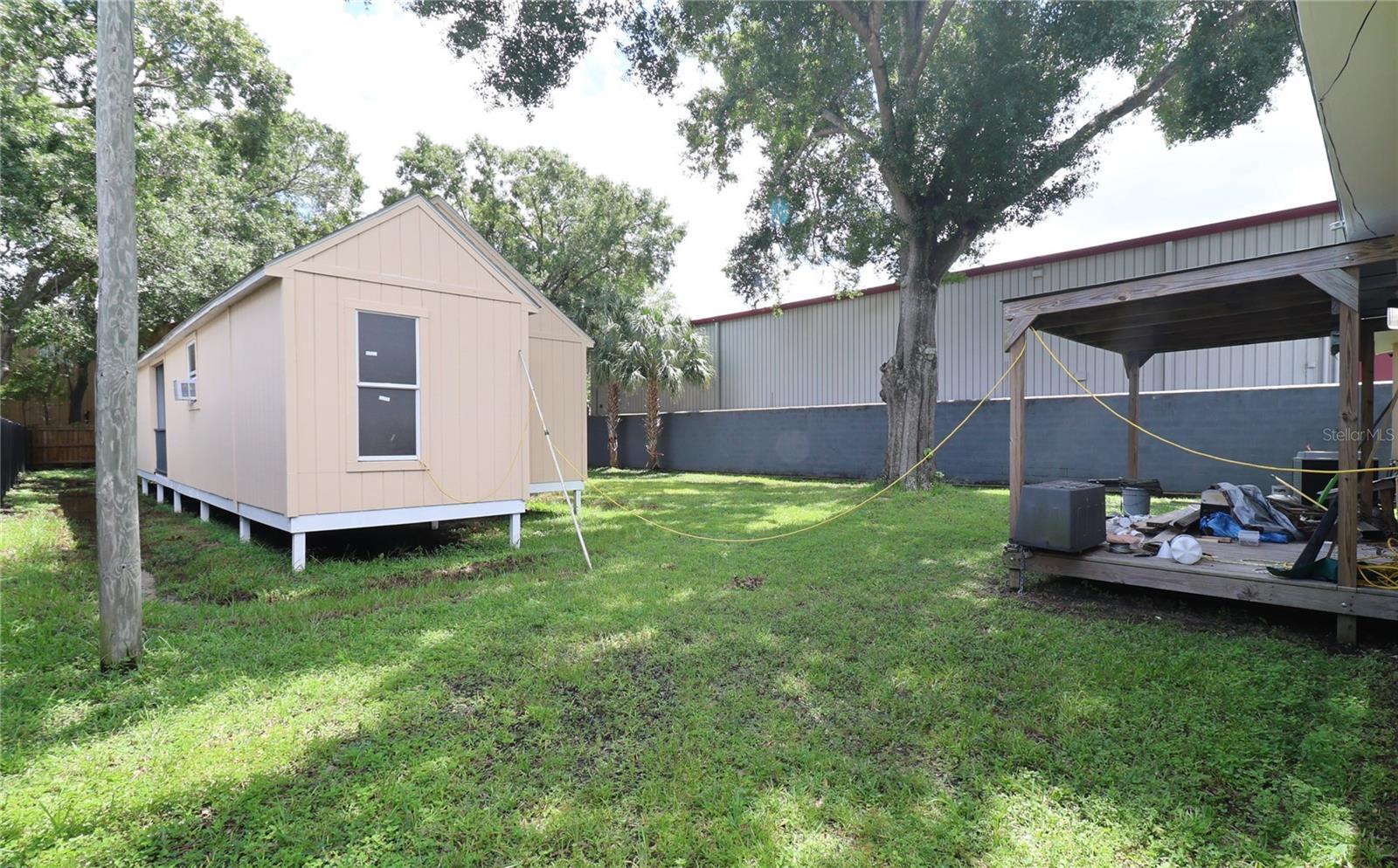 4617 N CLARK AVE — photo 15