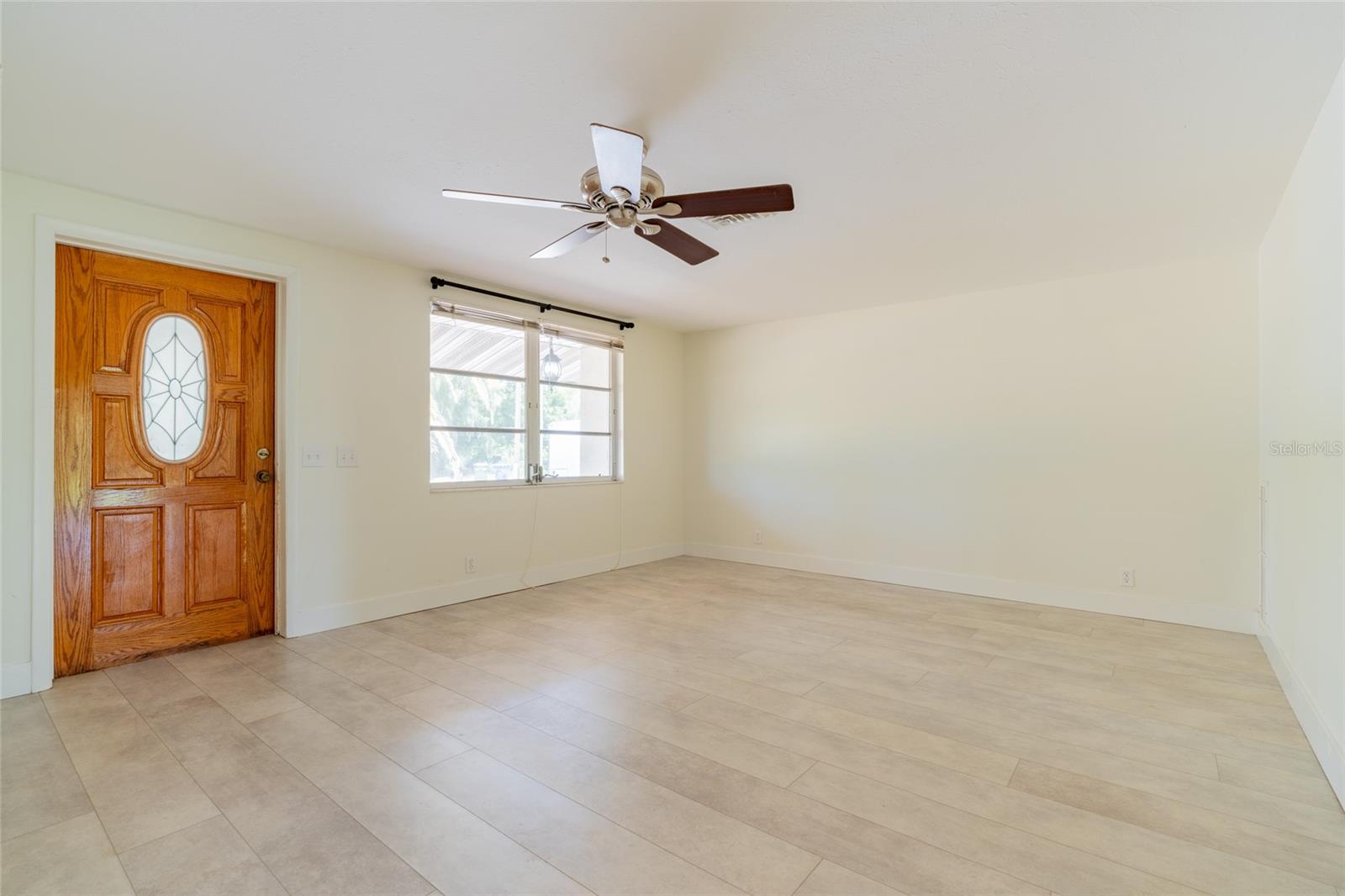 605 BARNES PKWY — photo 10