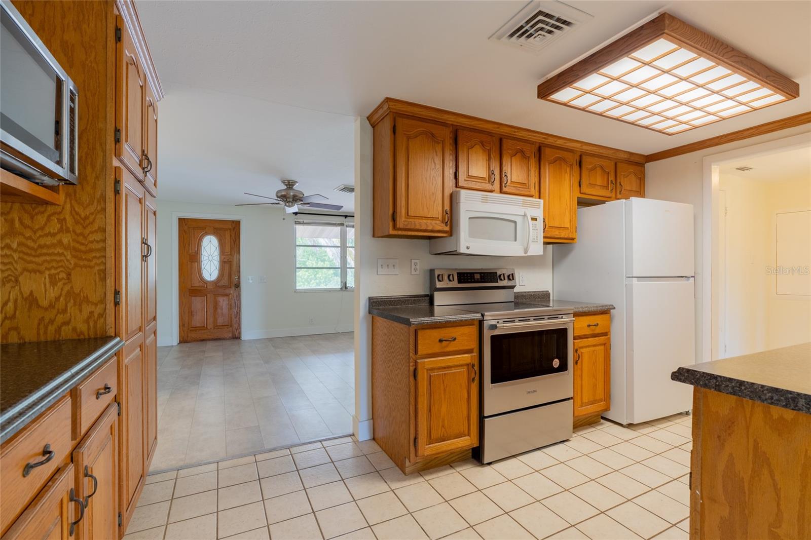 605 BARNES PKWY — photo 14