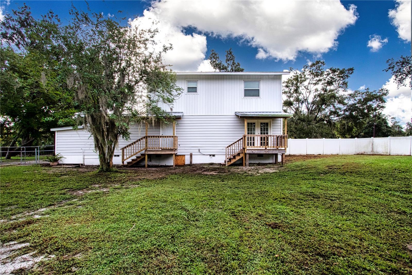 2501 LIGHTFOOT RD — photo 8
