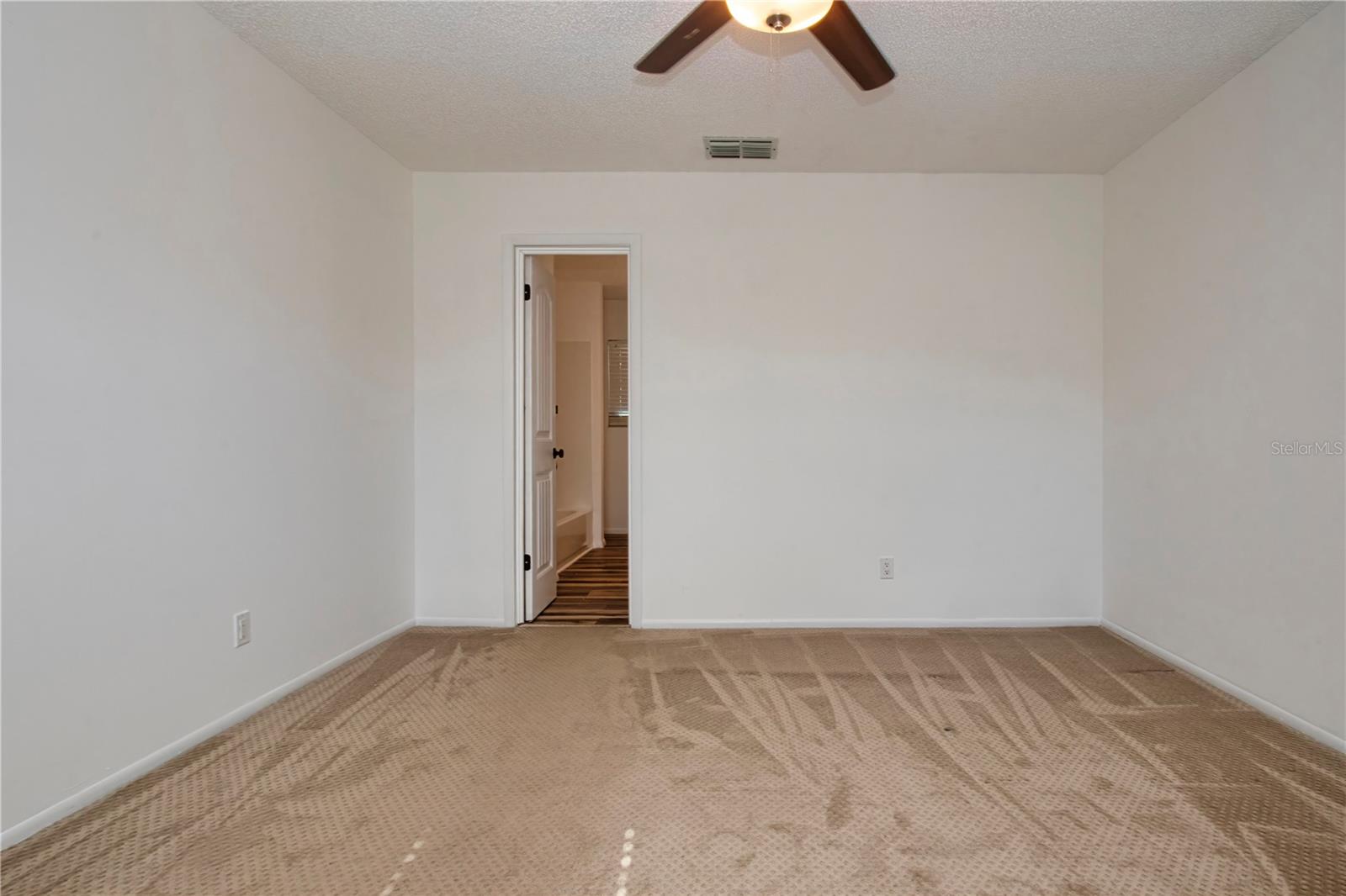 2501 LIGHTFOOT RD — photo 28
