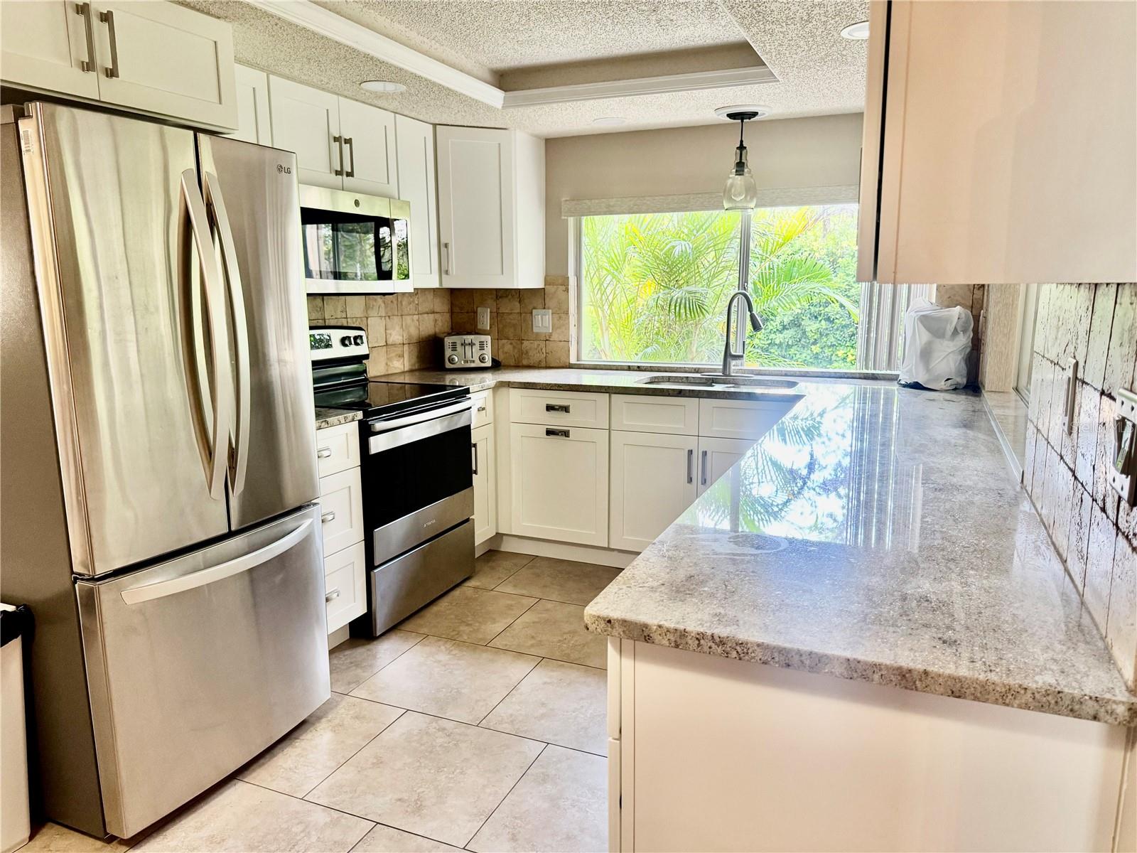 13112 WESTERN CIR — photo 19
