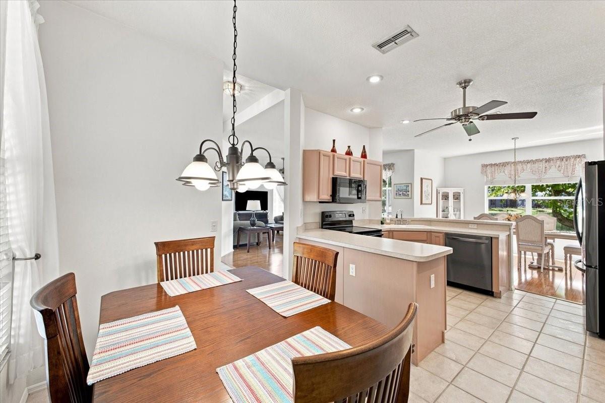 4002 2ND DR NE — photo 15