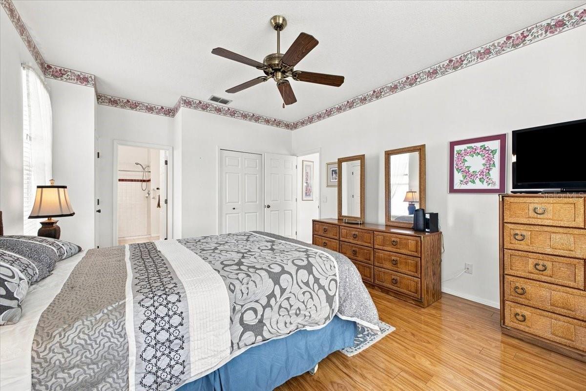 4002 2ND DR NE — photo 17
